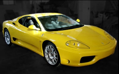 Si vous devinez quelle est cette voiture eh ben chapeau