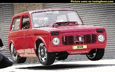 Savez vous a quoi sert la 4è pédale dans une lada?